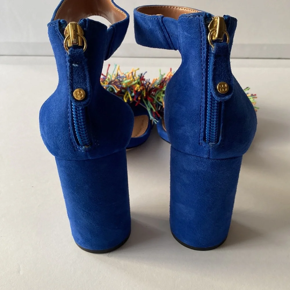 BCBGMaxAzria Blue Elegant Heels - Picture 4 of 7